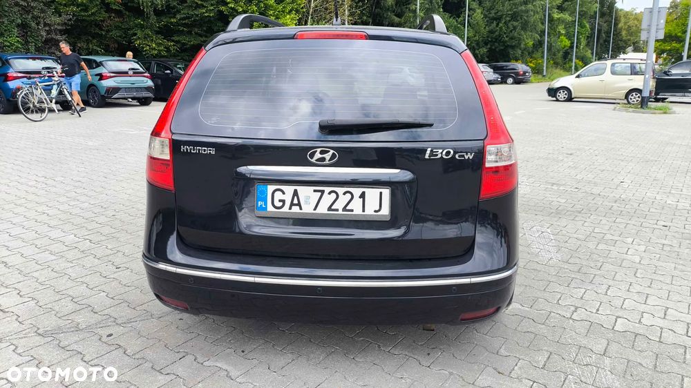 Hyundai i30 1.6 Classic + - 5