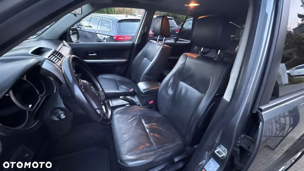 Suzuki Grand Vitara 1.9 DDiS De luxe - 5