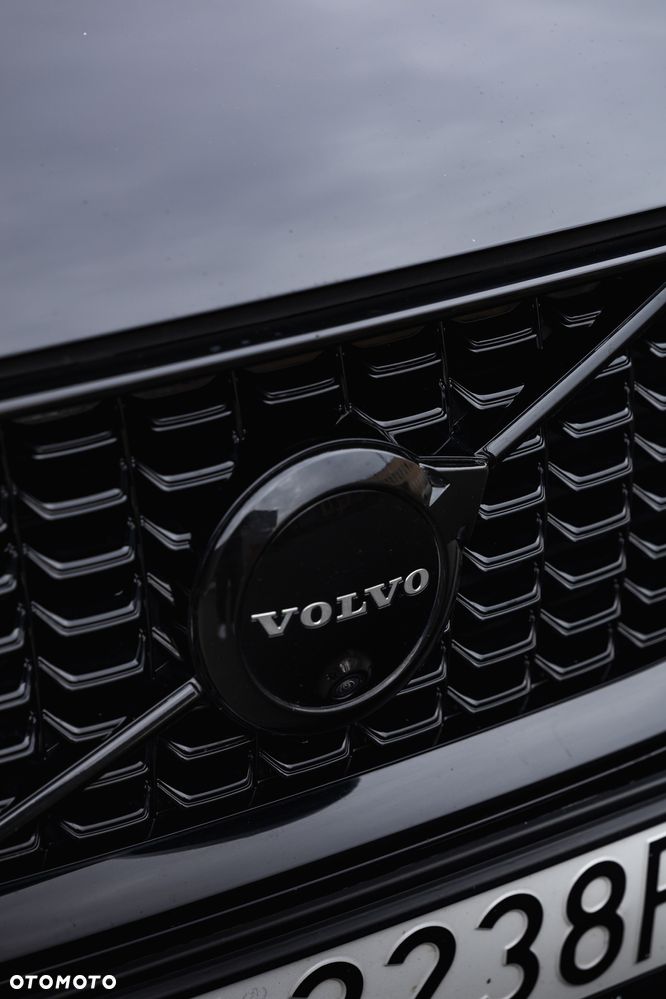 Volvo XC 90 T6 AWD R-Design 7os - 16