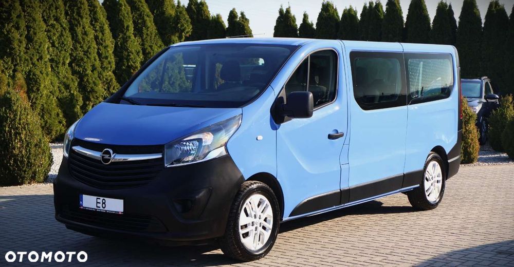 Opel Vivaro - 11