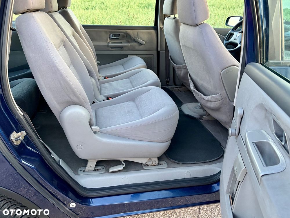 Seat Alhambra 2.0i Comfort - 27