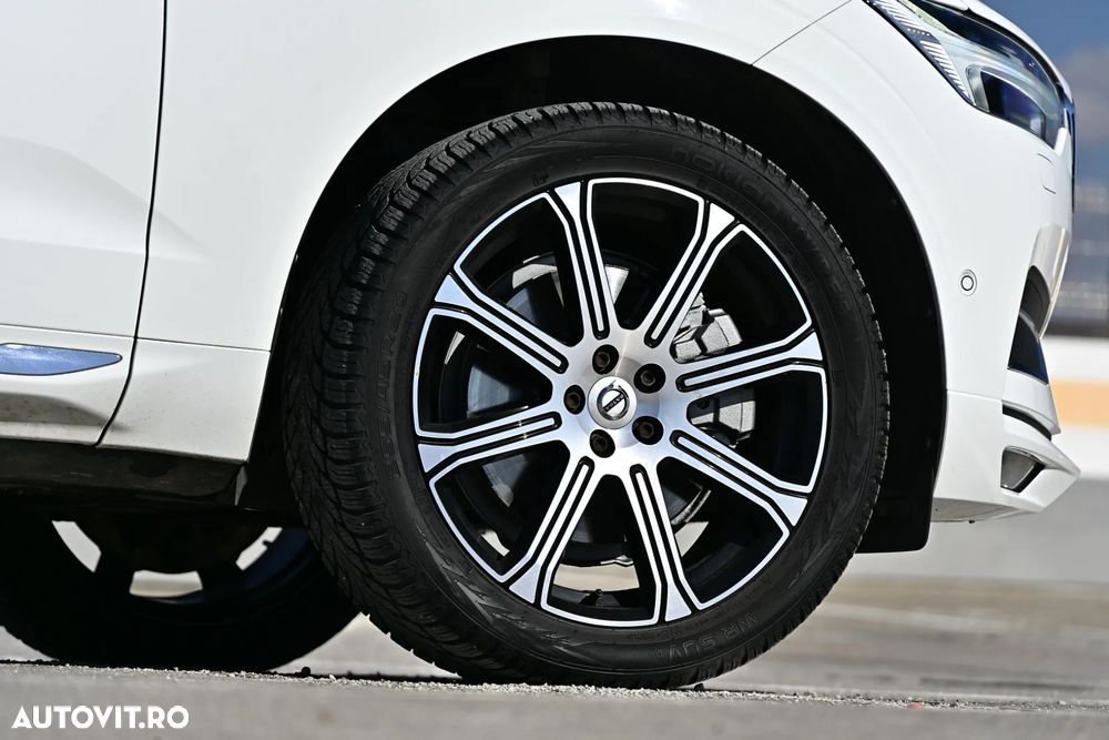 Volvo XC 60 D5 AWD Geartronic Inscription - 35