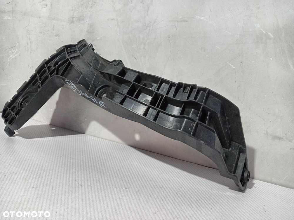 ŚLIZG ZDERZAKA TYŁ TYLNY PRAWY AUDI Q2 81A807254 - 3