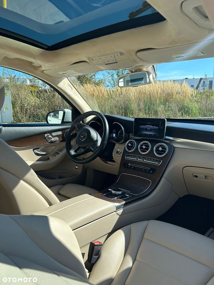 Mercedes-Benz GLC - 7