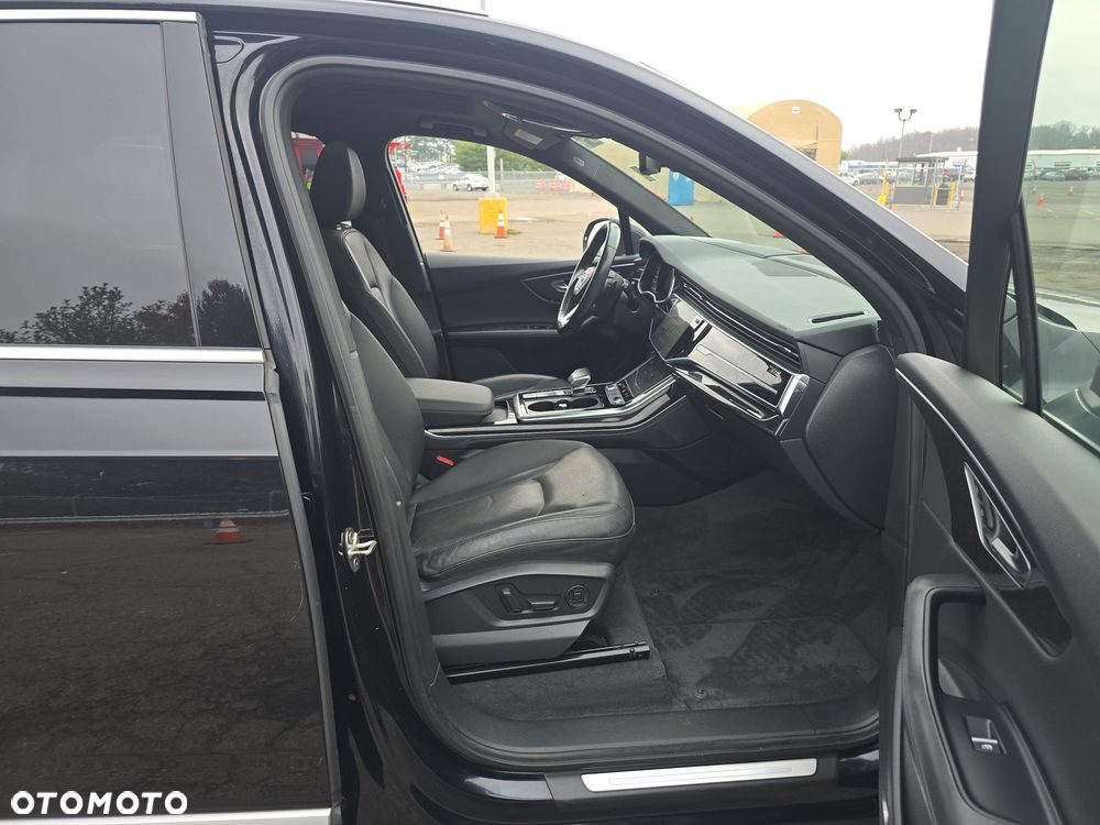 Audi Q7 3.0 TFSI Quattro Tiptronic - 8