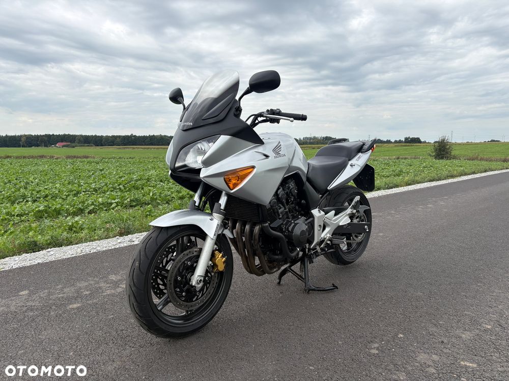 Honda CBF - 2