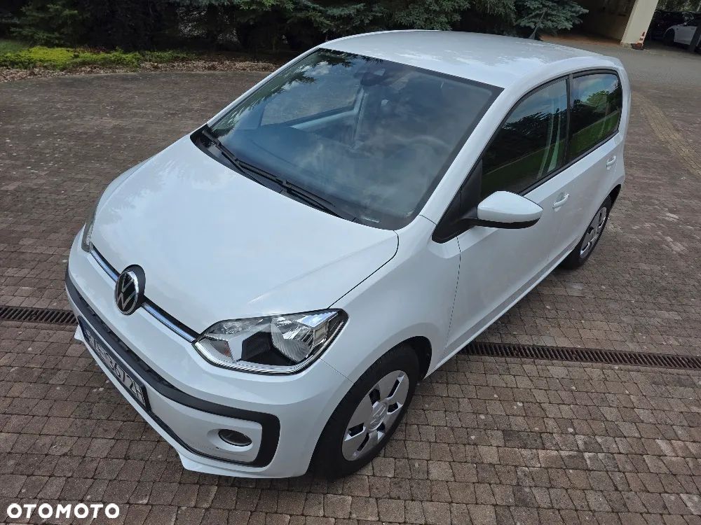 Volkswagen up! Active - 11
