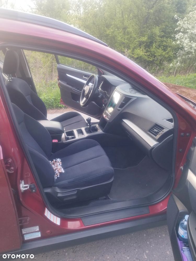 Subaru Outback 2.0 D Comfort - 10