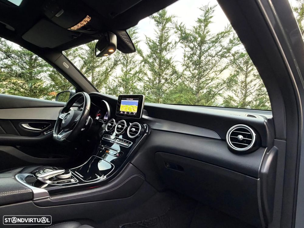 Mercedes-Benz GLC 220 d 4Matic 9G-TRONIC AMG Line - 16