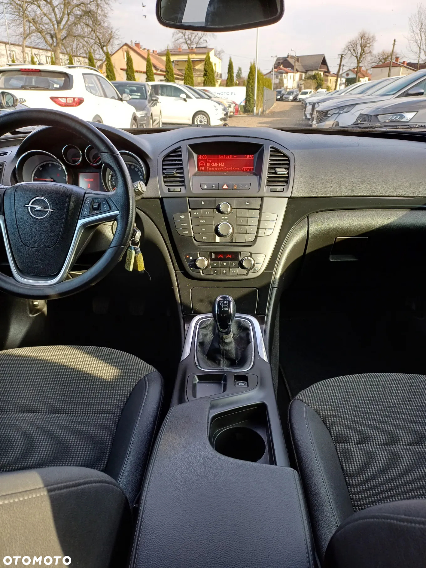 Opel Insignia 2.0 CDTI Cosmo - 17