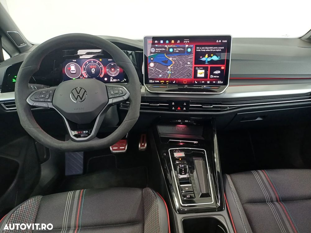 Volkswagen Golf - 8