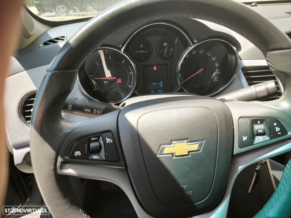 Chevrolet Cruze 2.0 VCDi LT - 8