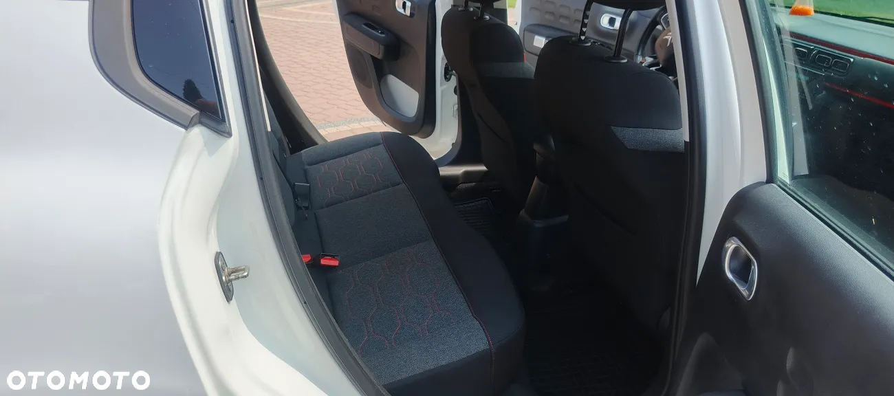 Citroën C3 1.2 PureTech Shine - 22