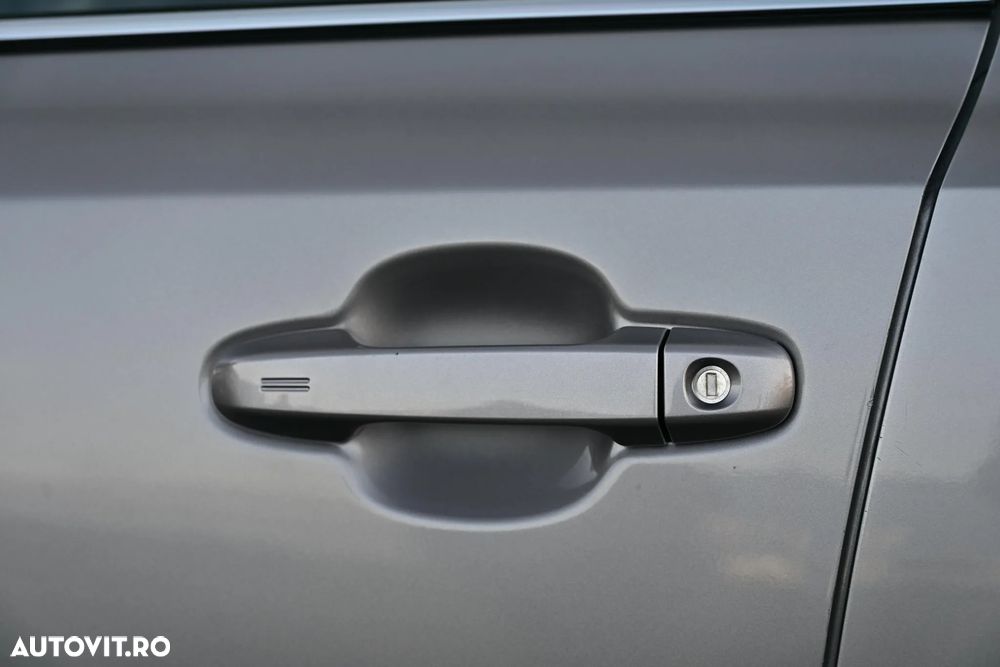 Toyota C-HR Business-Edition - 27