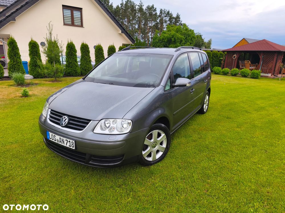 Volkswagen Touran 1.6 FSI Trendline Tiptr - 1