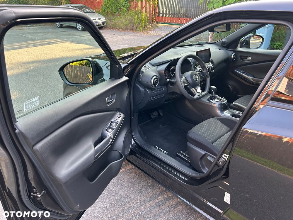 Nissan Juke 1.0 DIG-T Acenta DCT - 10