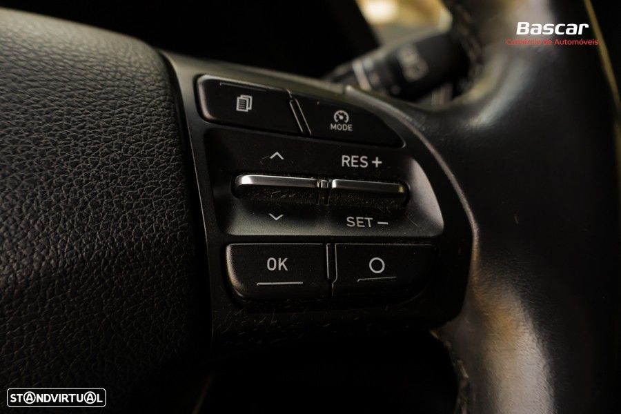 Hyundai i30 SW 1.6 CRDi Style+Navi - 38