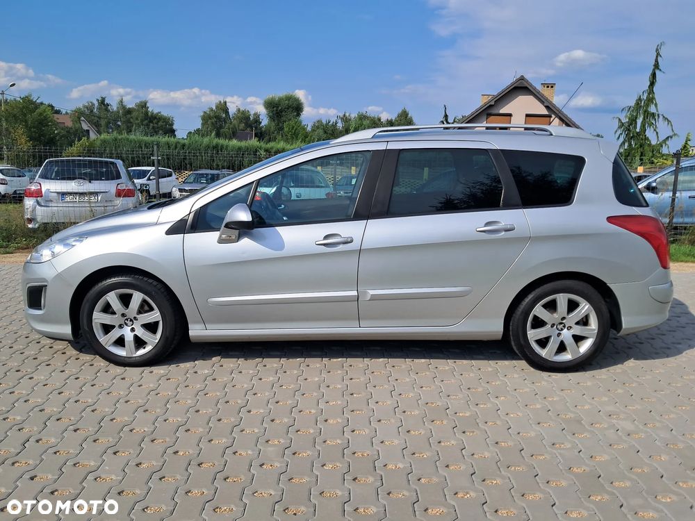 Peugeot 308 e-HDi FAP 115 Stop&Start Business Line Niveau 1 - 4