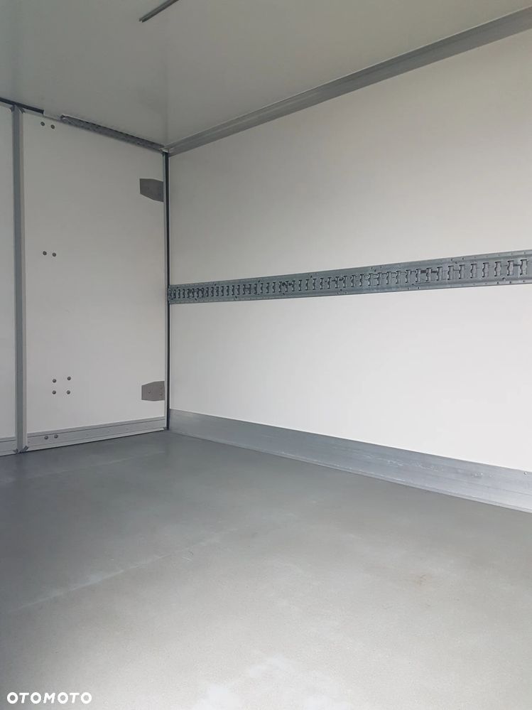 Renault MASTER 8EP CHŁODNIA MROŹNIA 4,22x2,10x2,01 IZOTERMA AGREGAT THERMO KING V-500 MAX GRZANIE ZASILANIE Z SILNIKA + ELEKTRYCZNE KRAJOWY - 36