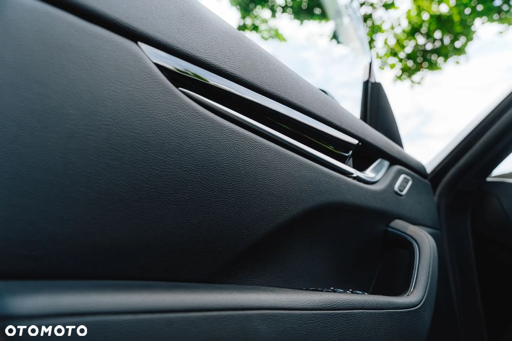 Maserati Levante - 23