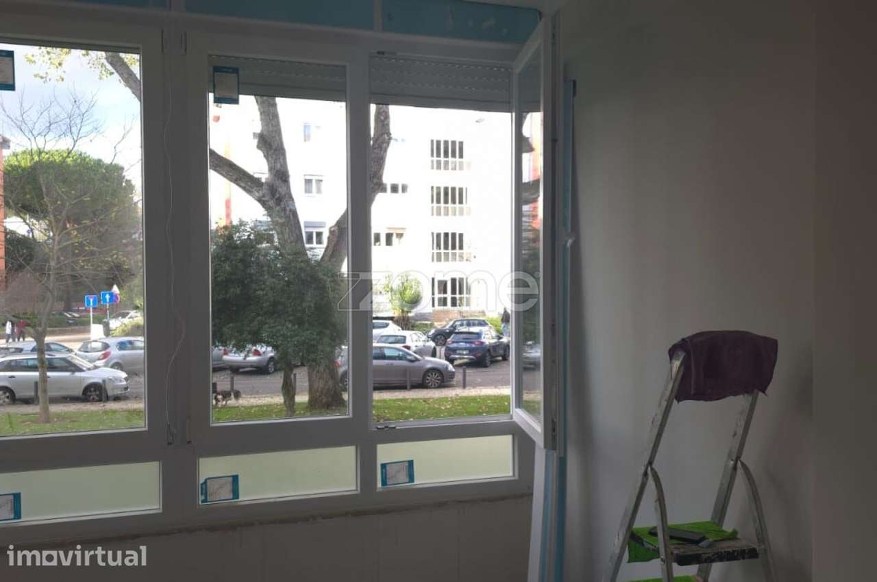 Apartamento T2 Remodelado - Grande imagem: 3/8