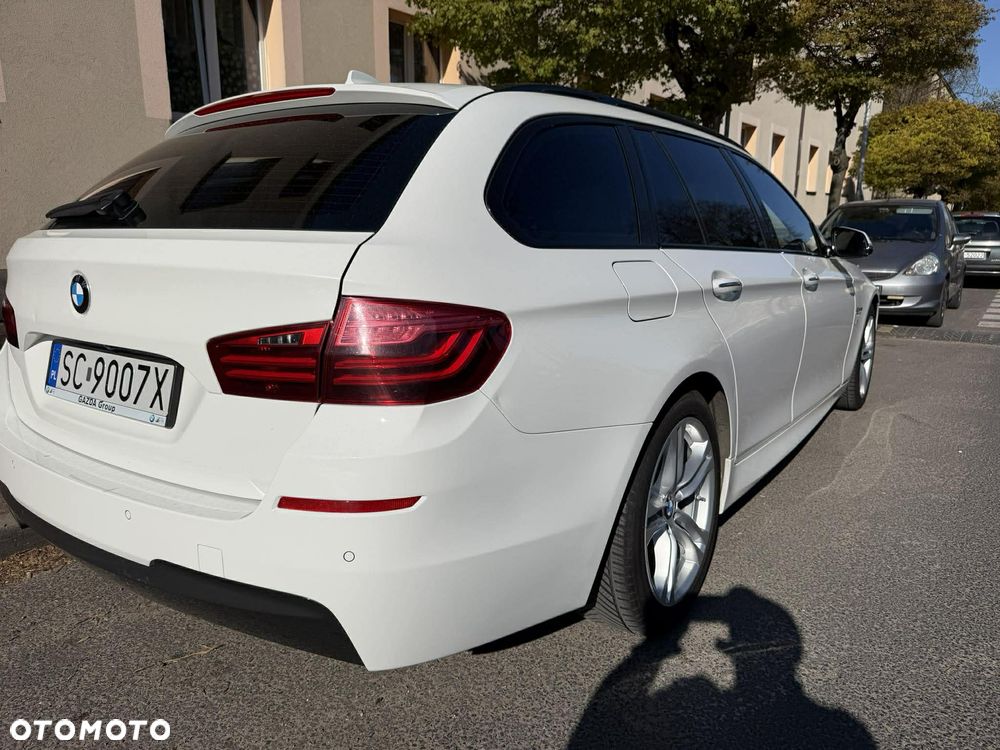 BMW Seria 5 520d xDrive - 4