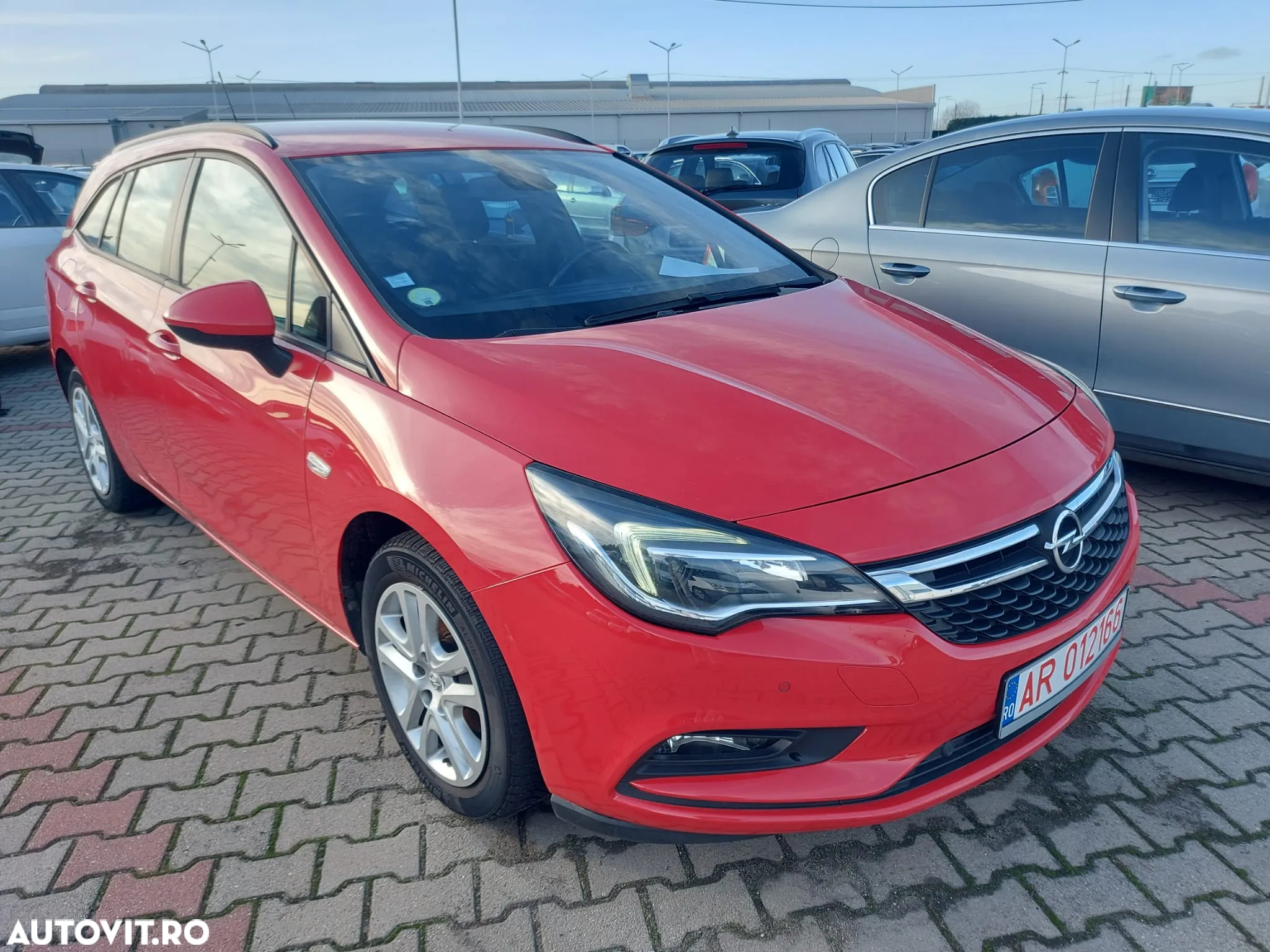 Opel Astra 1.6 D (CDTI) Start/Stop Business - 2