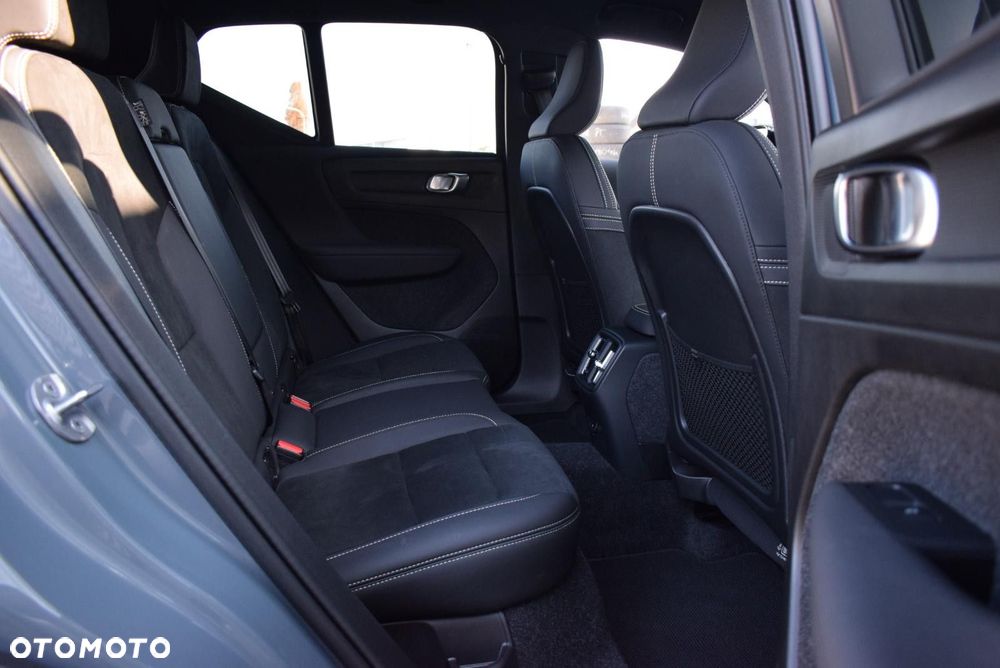 Volvo XC 40 - 21