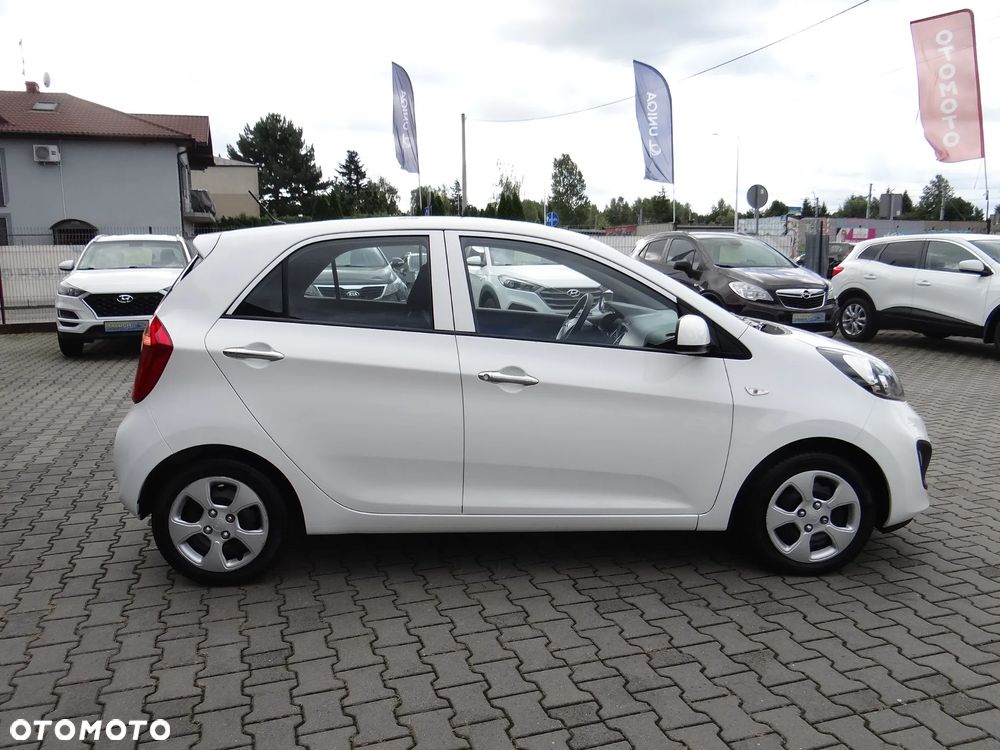 Kia Picanto 1.0 Dream Team Edition - 10
