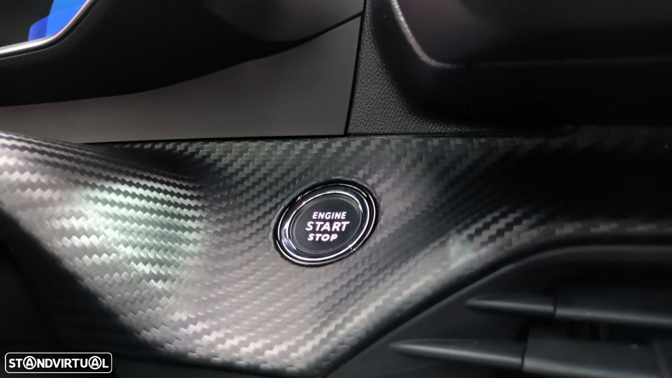 Peugeot e-208 GT - 42