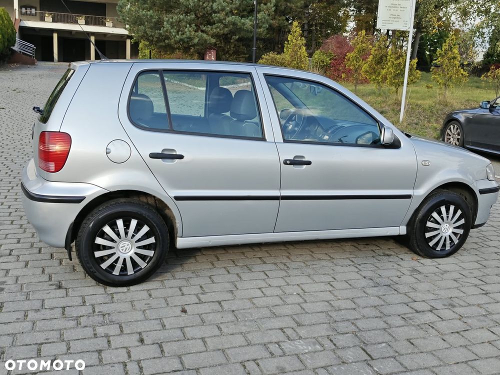 Volkswagen Polo 1.4 Comfortline - 17