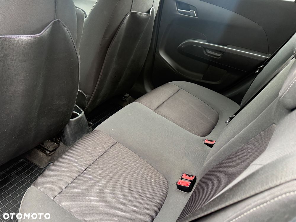 Chevrolet Aveo 1.6 LTZ S/S - 16