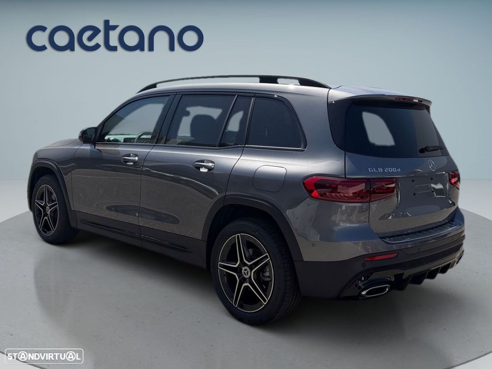 Mercedes-Benz GLB 200 d - 7