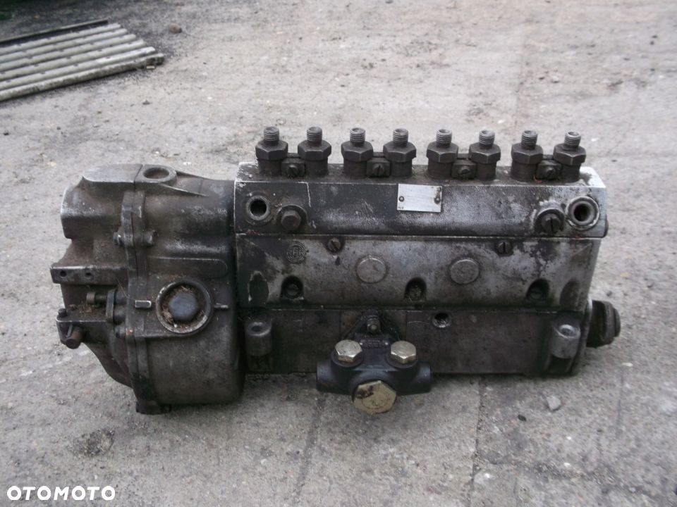 Pompa wtryskowa IVECO MAGIRUS V8 DEUTZ - 2
