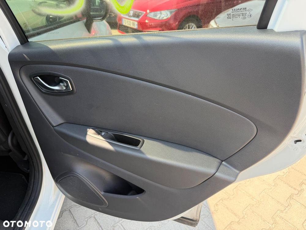 Renault Captur - 14