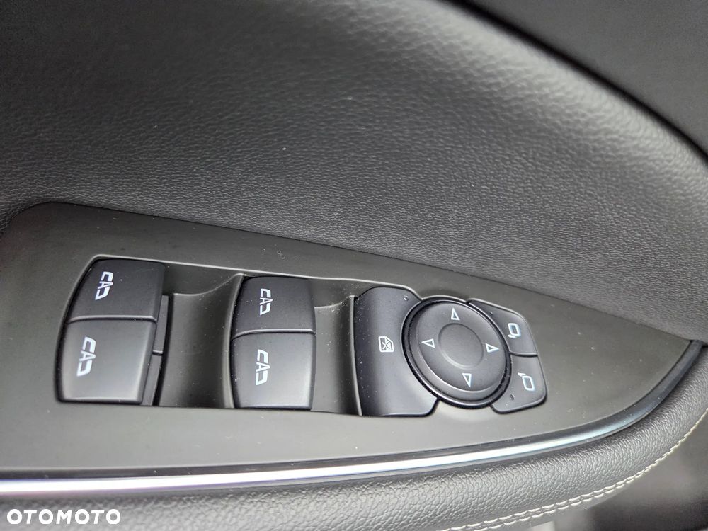 Opel Insignia 2.0 CDTI Elegance S&S - 34