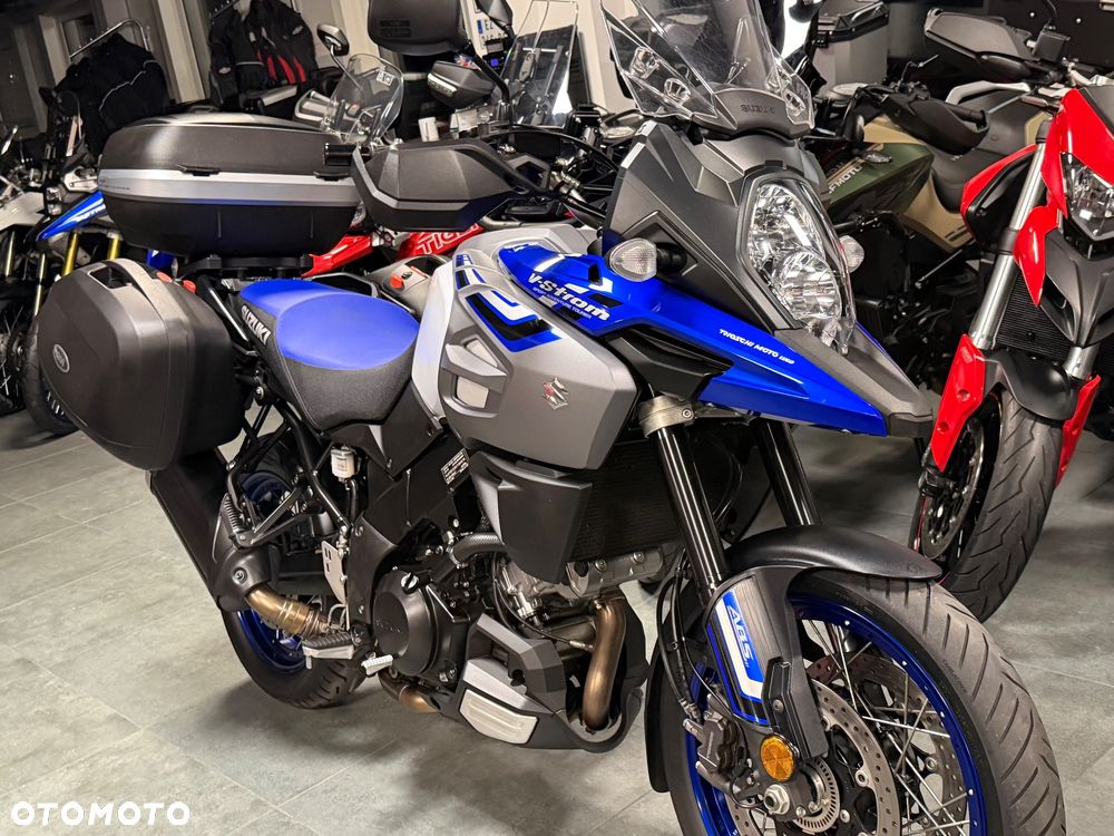 Suzuki V-STROM - 25
