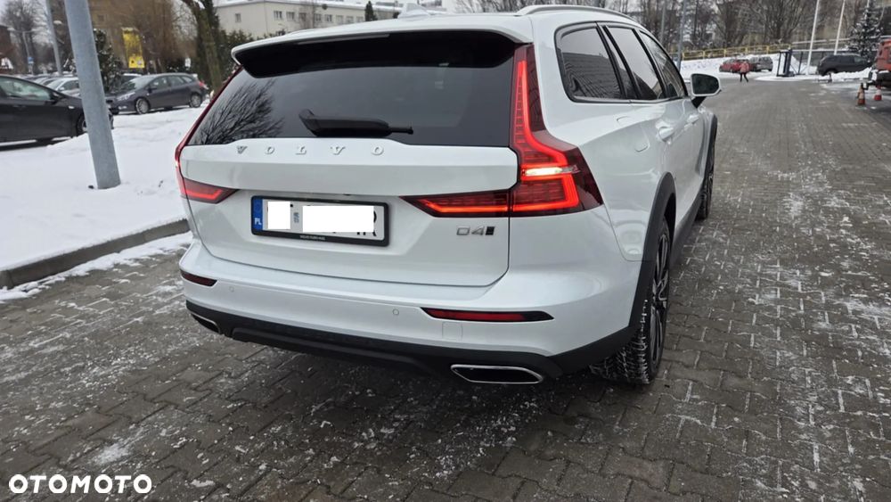 Volvo V60 Cross Country D4 AWD - 3