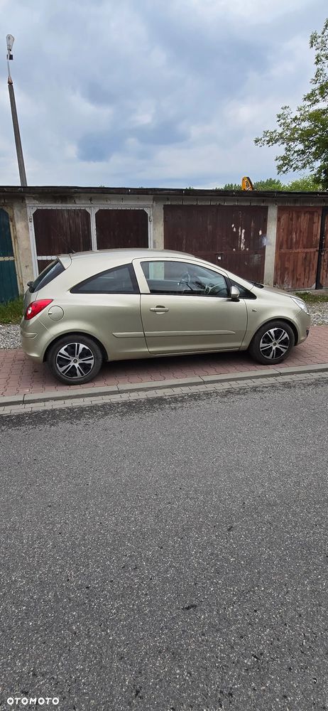 Opel Corsa 1.2 16V - 6