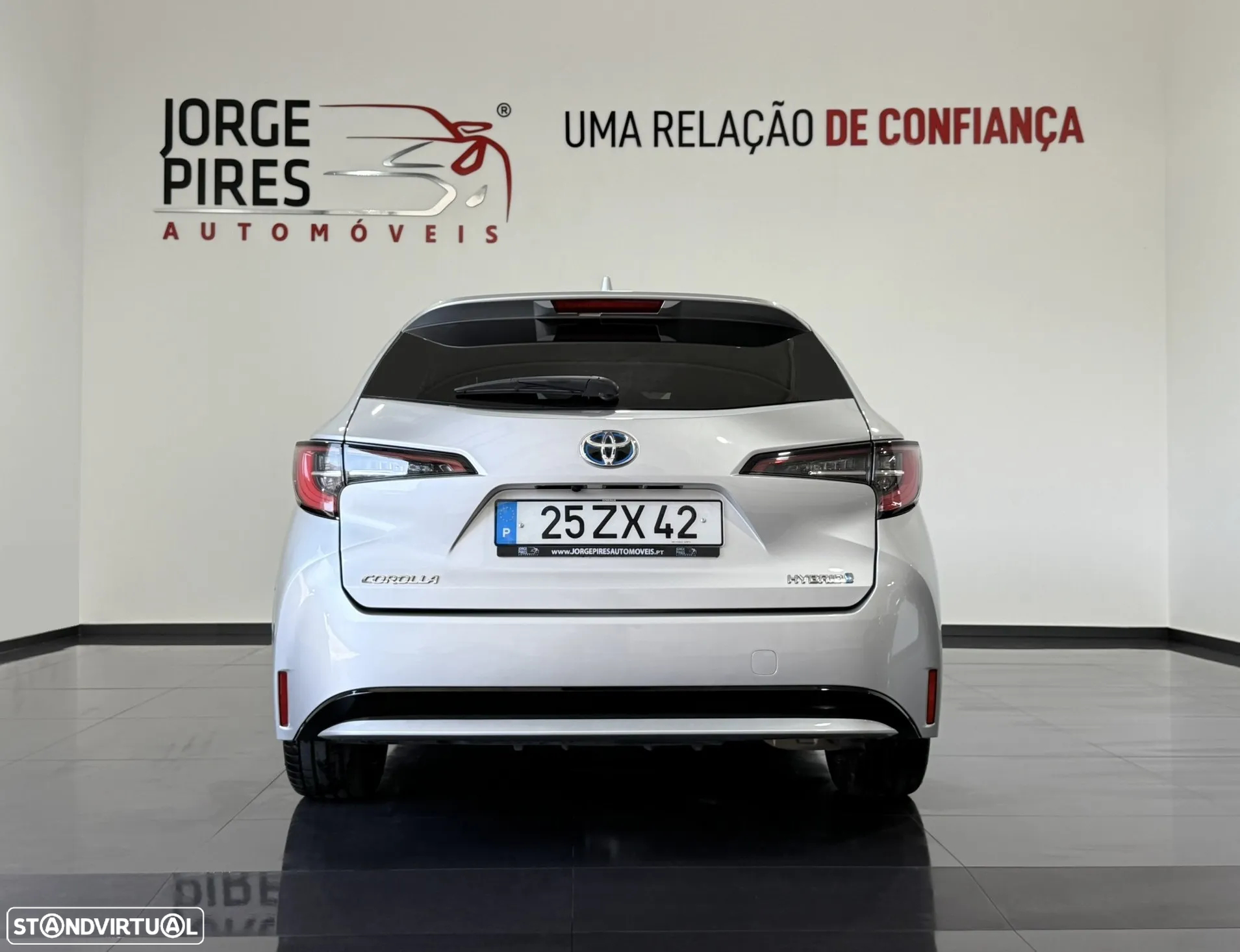 Toyota Corolla Touring Sports 1.8 Hybrid Exclusive - 14