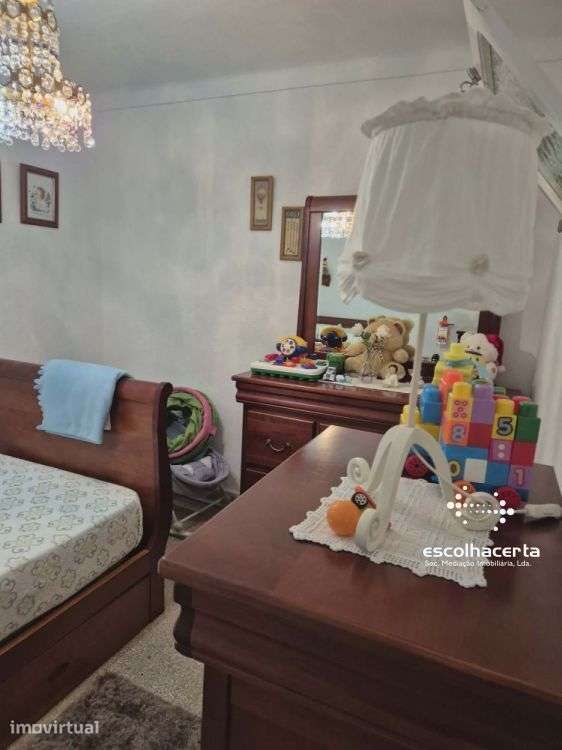 Moradia com 2 habitações + terraço com vista no centro da vila - Grande imagem: 4/17