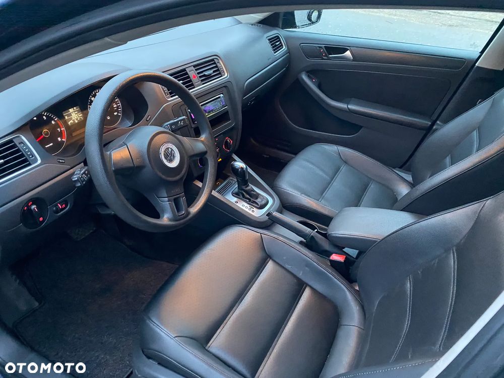 Volkswagen Jetta 1.8T SE - 5