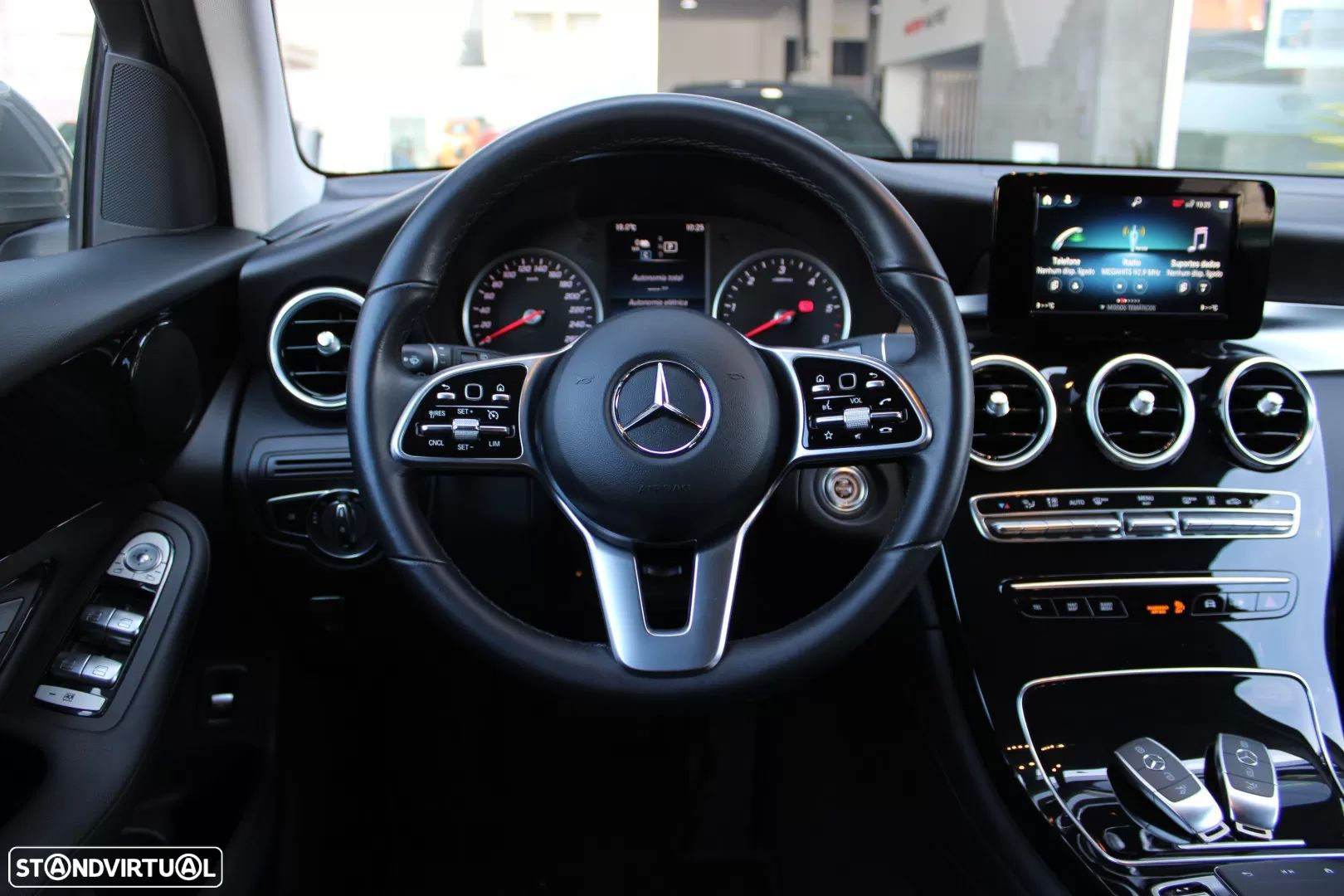 Mercedes-Benz GLC 300 de 4Matic - 26