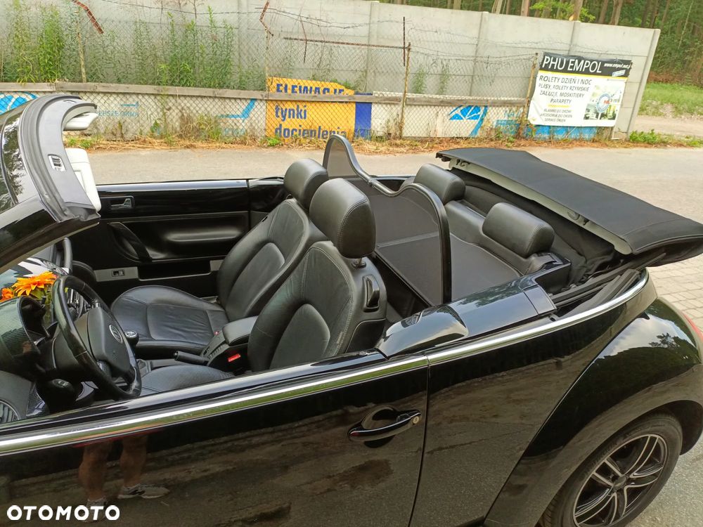 Volkswagen New Beetle 1.6 - 17