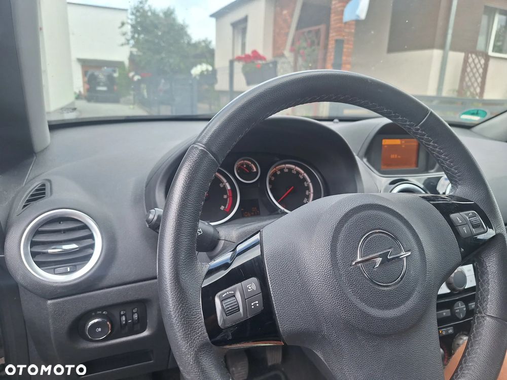 Opel Corsa 1.4 120 Jahre - 6