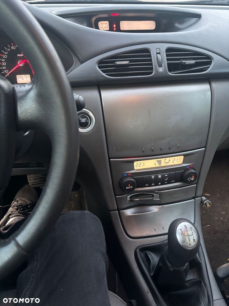 Renault Laguna 1.6 Expression - 9