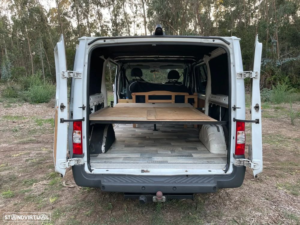 Ford Transit 2009 photo 4