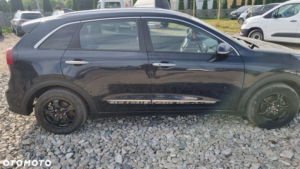 Kia Niro 1.6 GDI HEV 2WD OPF Spirit - 11