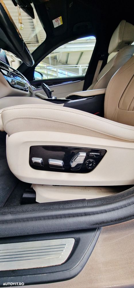 BMW Seria 5 530i xDrive AT - 8