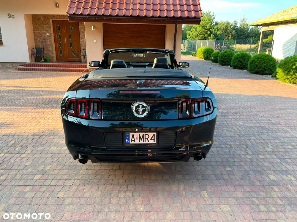 Ford Mustang 3.7 V6 Premium - 6